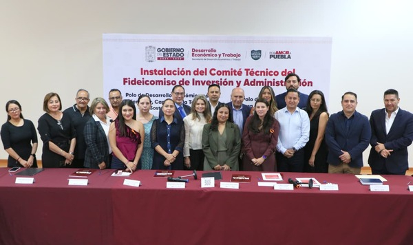 Instalan comité para impulsar polos de desarrollo económico