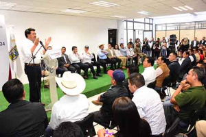 Presidentes municipales se capacitan con talleres para mejorar su desempeño