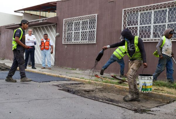Avanza campaña capitalina "Bacheando Puebla"