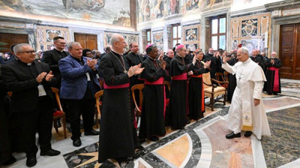 Es urgente «ser una Iglesia misionera para la sanación del mundo»