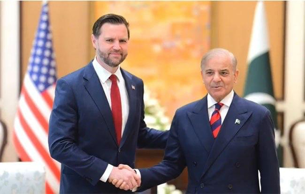 JD Vance, vicepresidente de EE.UU. | Shehbaz Sharif, primer ministro de Pakistán