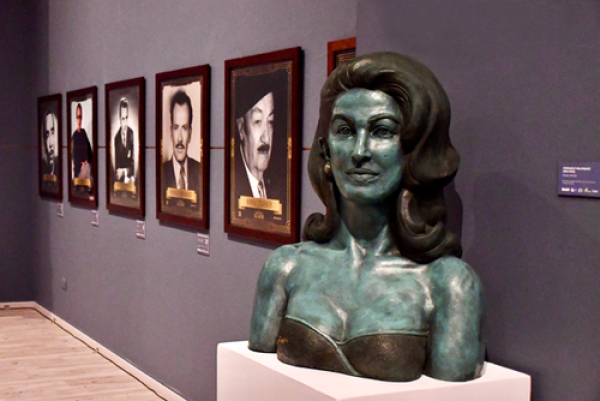 Llega la expo &quot;El Rostro del Autor&quot; al CCU