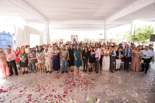 Celebran jornada de bodas gratuitas en San Andrés Cholula