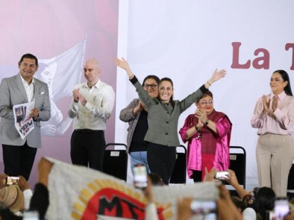 La transformación avanza en Puebla: Sheinbaum