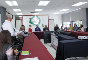 La UTTecam y el IMMUJER firman convenio