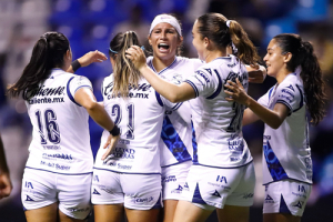 La Franja femenil le arrebata el triunfo a las cañoneras