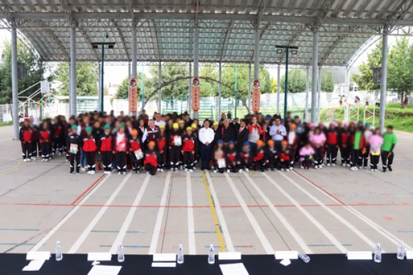 Rally "Corrupción Cero" llega a escuelas poblanas