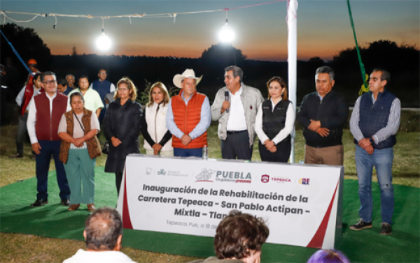 Queda inaugurada la carretera Tepeaca - San Pedro La Joya