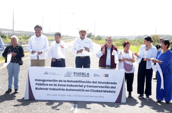 Se entrega alumbrado público en San José Chiapa