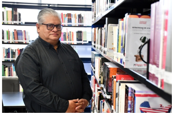 Docente BUAP se integra al CNRS de Francia