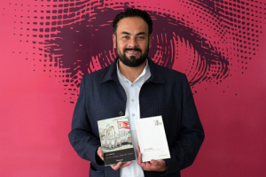 Poes&iacute;a es un acto de solidaridad: Al&iacute; Calder&oacute;n