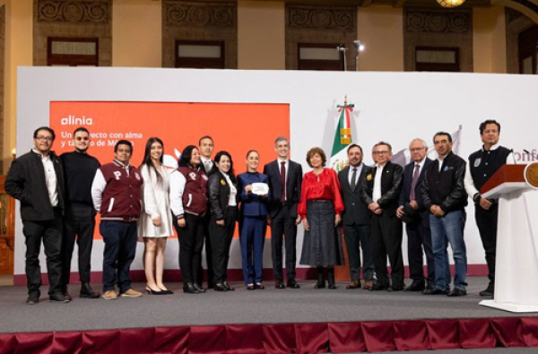 Presentan emblema de Olinia