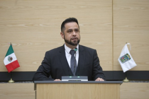 Diputado Aurioles impulsa protecci&oacute;n integral a mujeres