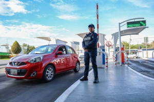 Policía Auxiliar vigila el &quot;Buen Fin 2025&quot;