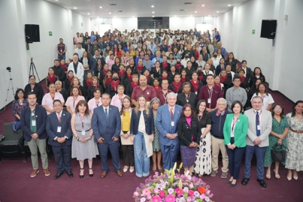 Estancia Infantil del ISSSTEP obtiene Distintivo H