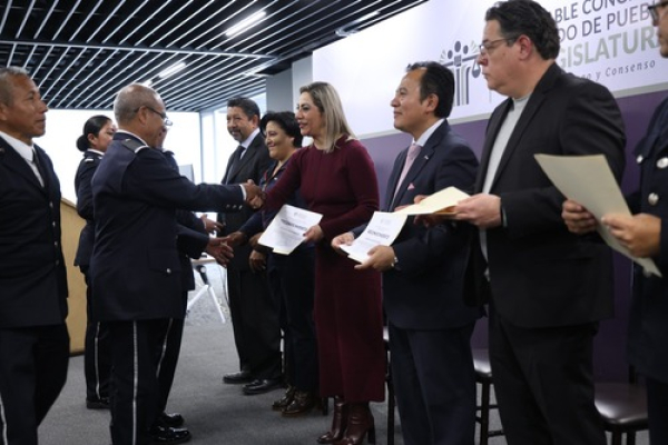 Reconocen trayectoria de la Banda Sinf&oacute;nica de SSP