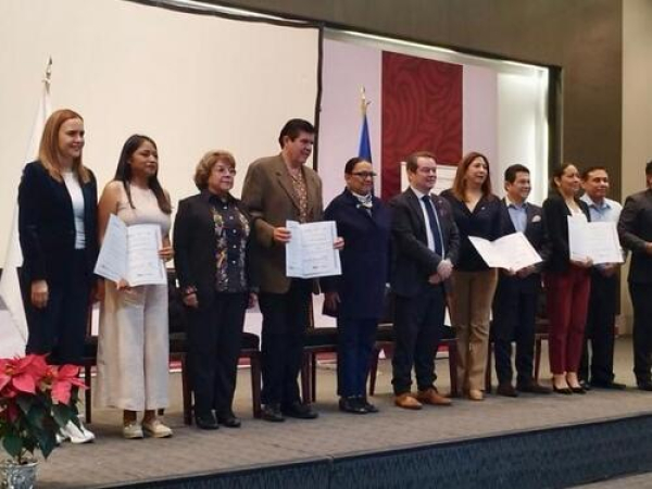 SEDIF impulsará familias fuertes con amor y límites