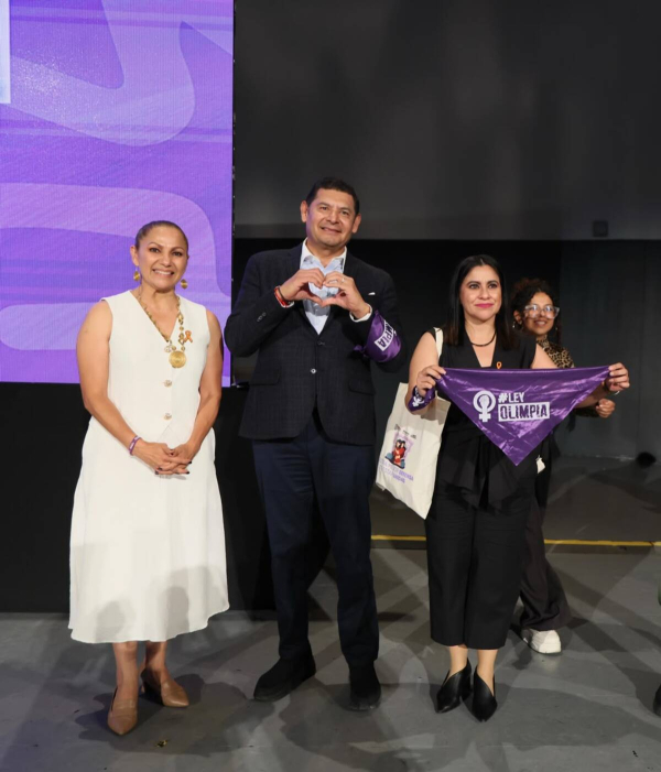 Gobernador Armenta destaca protección de las mujeres