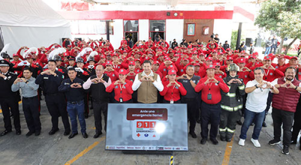 Bomberos contarán con sus propias viviendas