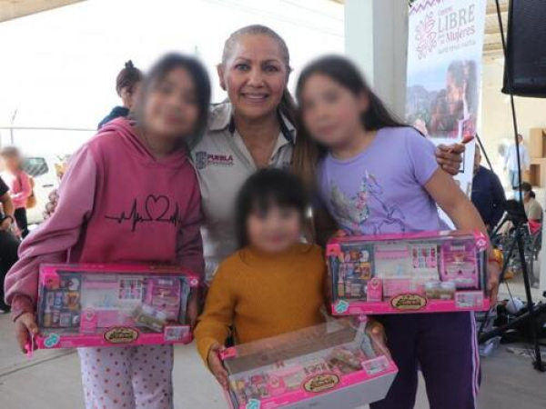 Secretar&iacute;a de las Mujeres conmemora D&iacute;a de Reyes Magos
