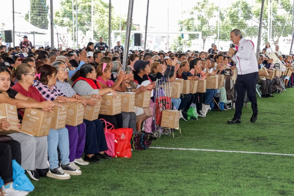 Llegan más de 7 mil despensas a Romero Vargas