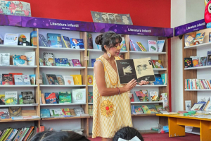Victoria Abril se present&aacute; en Librer&iacute;as BUAP