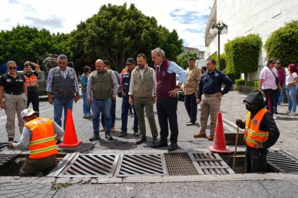 Modernizan sistema pluvial del bulevar 5 de Mayo