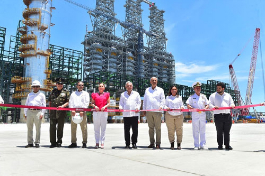 AMLO inaugura primera etapa, refinería Olmeca en Dos Bocas