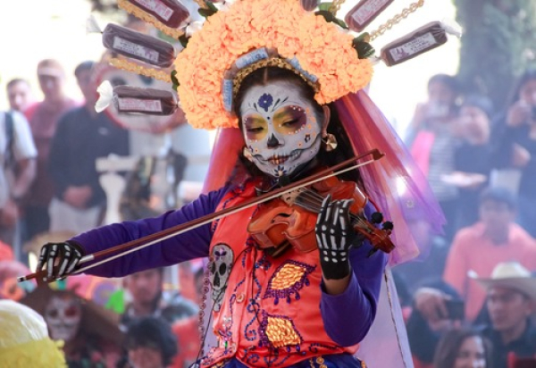 Celebra Festival “El Sendero de mis Raíces” en UTTECAM