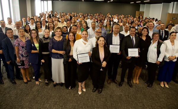 Bienestar resalta impacto social de escuelas