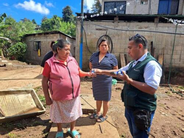 SSa combate enfermedades diarreicas en Sierra Norte