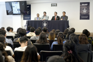 La BUAP analiza la evolución de la Licenciatura de Relaciones Internacionales