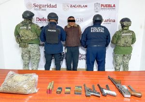 Detienen SEMAR, Policía Estatal y Municipal a hombre armado