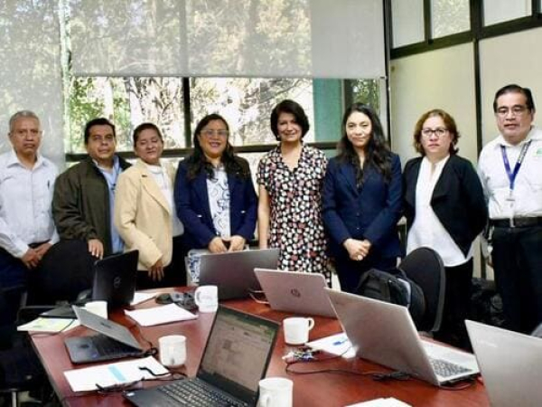 UTH realiza exámenes de oposición docente