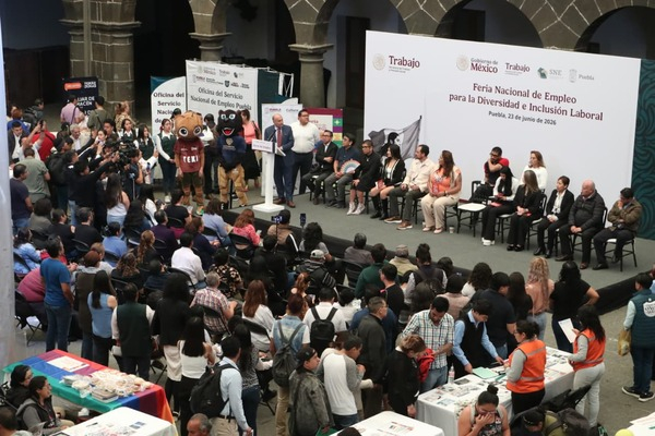 Realizan Feria de Empleo para comunidad LGBTTTIQANB+