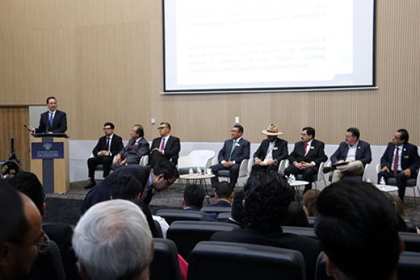 Congreso de Puebla analiza la agenda entre legislaturas federativas