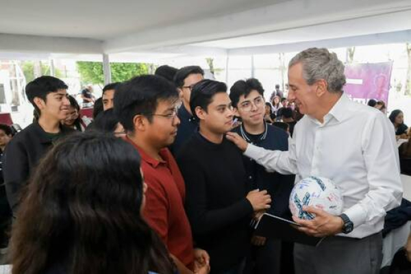 Puebla fortalece vínculo con sus nuevas generaciones