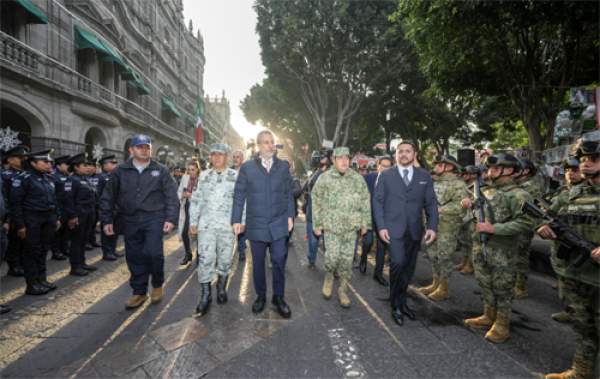 El alcalde Pepe Chedraui encabezó el pase de lista a fuerzas municipales