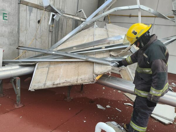Atiende fuga de gas en Hospital de Traumatología