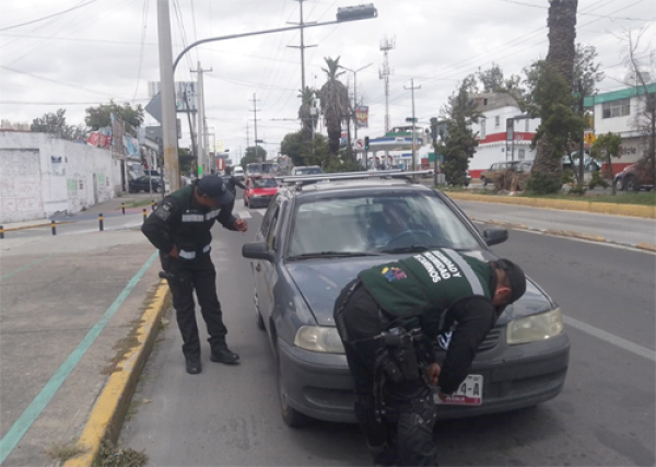 Se realizan operativos de verificación vehicular