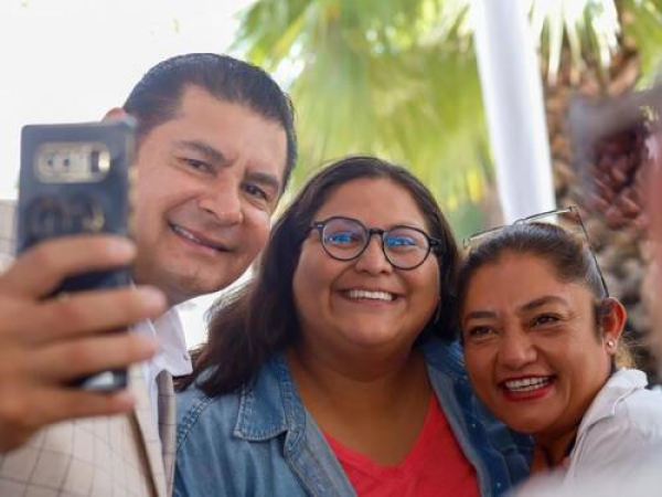 Desde Coronango, gobiernos transforman vida de las mujeres