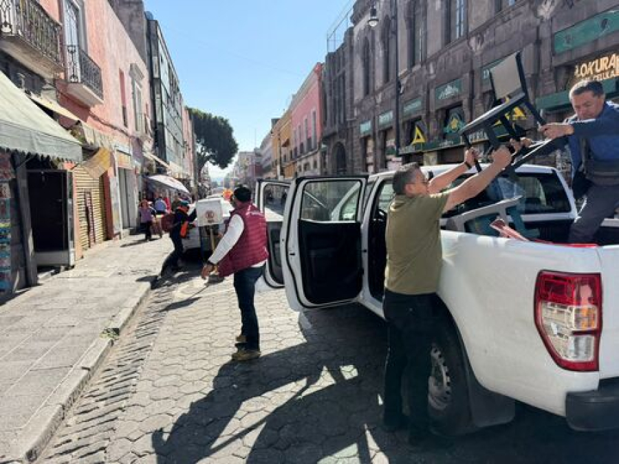 Realizan operativo contra apartado de lugares