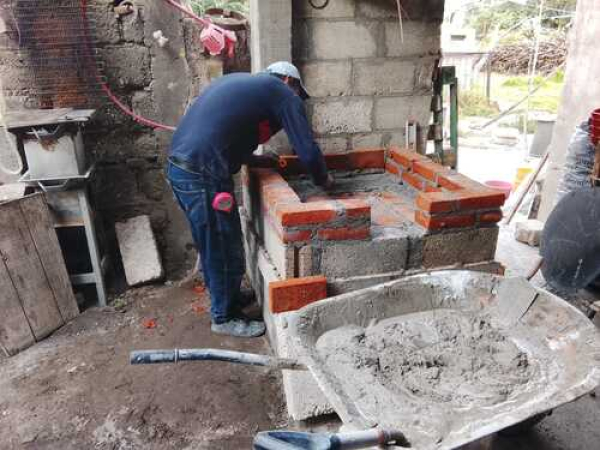 Estufas de leña donadas por Granjas Carroll, familias beneficiadas