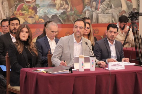 Puebla Capital impulsa el desarrollo económico: Oropeza