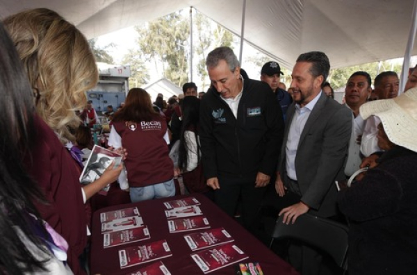 Celebran "Feria por la Paz" en Totimehuacan