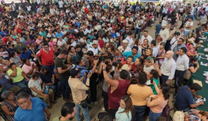Claudia Sheinbaum lleva ayuda a Poza Rica, Veracruz