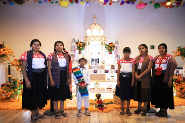 Módulo Turístico de Puebla promueve altar monumental de Tochimilco