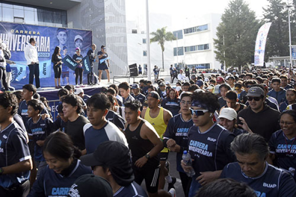 Encabeza Rectora Lilia Cedillo Carrera Universitaria BUAP 2026