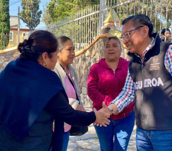 Diputado Jos&eacute; Luis Figueroa atiende peticiones ciudadanas