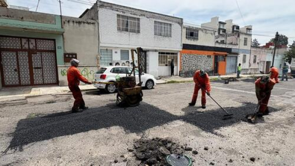 &quot;Bacheando Puebla&quot; prioriza accesos a la capital